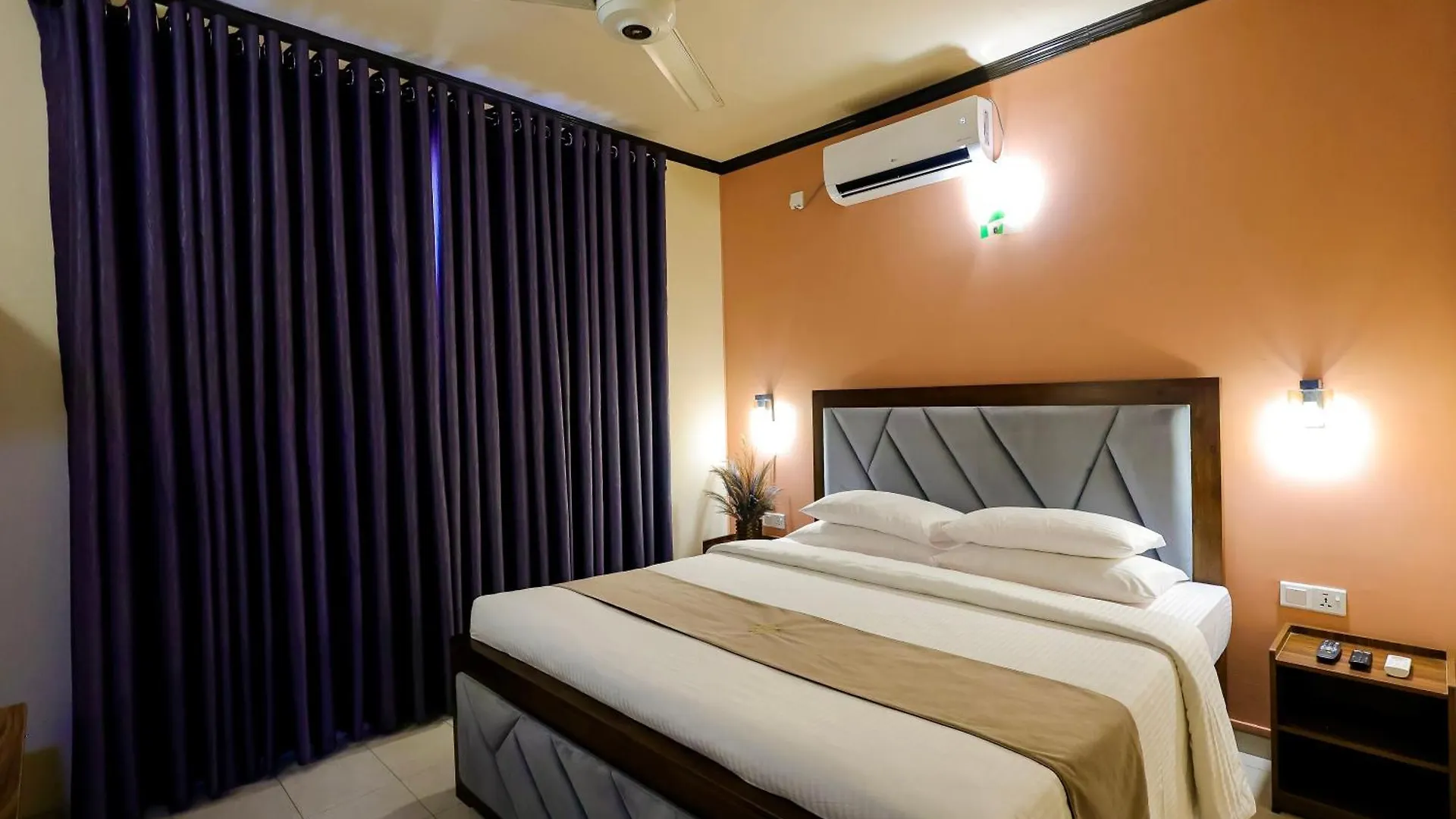 Limeshine Residence - Airport Transit Residence Katunayake