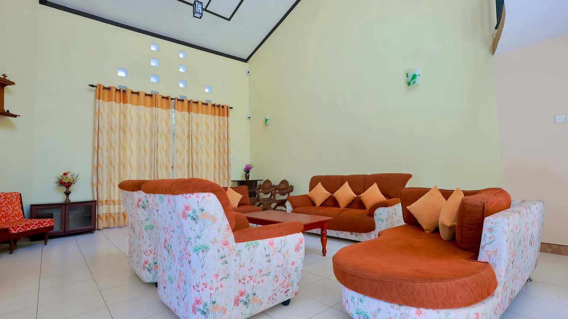Guest house Limeshine Residence - Airport Transit Residence Katunayake